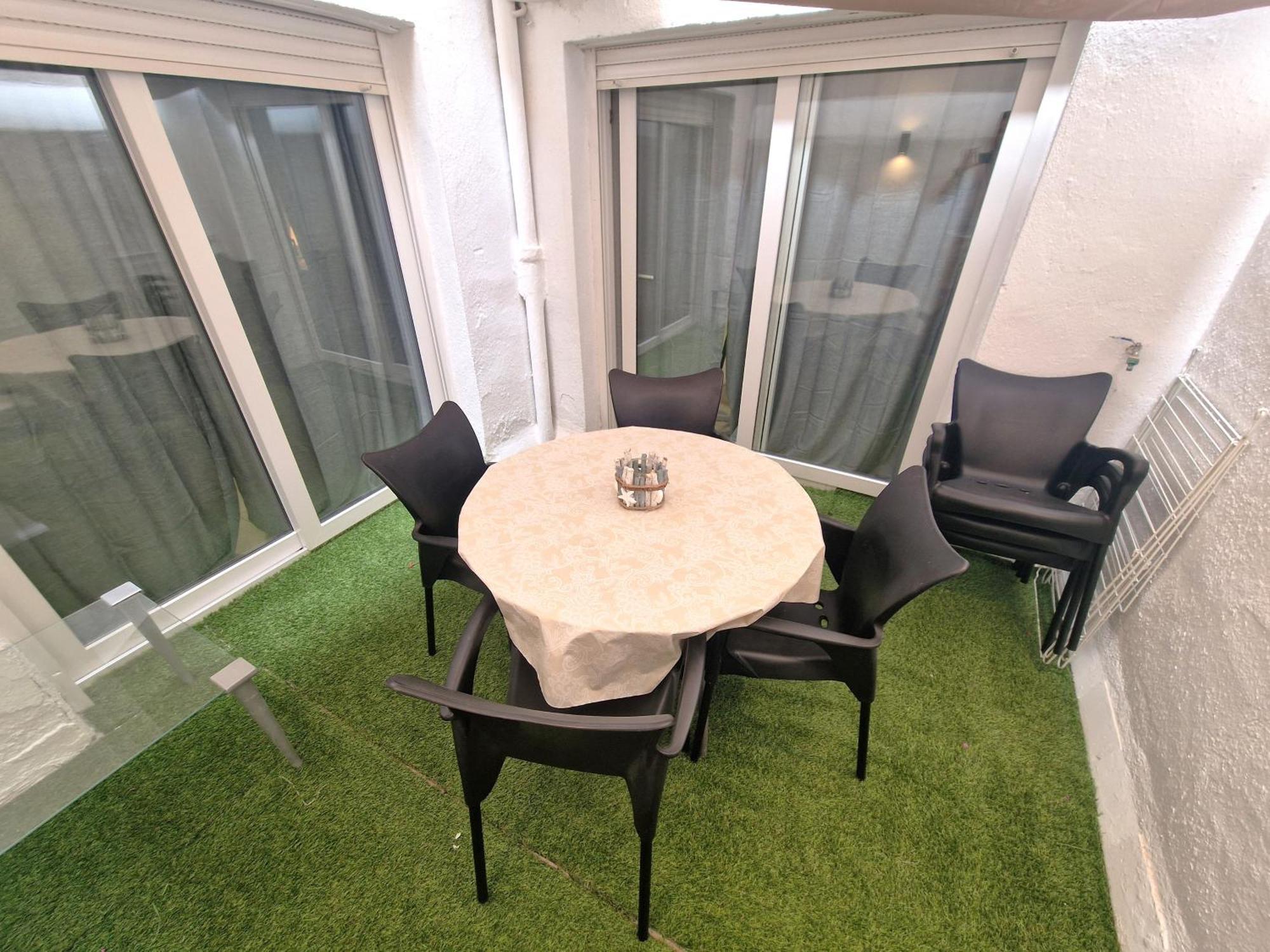 Apartamentosbiamar Cambrils Exteriör bild